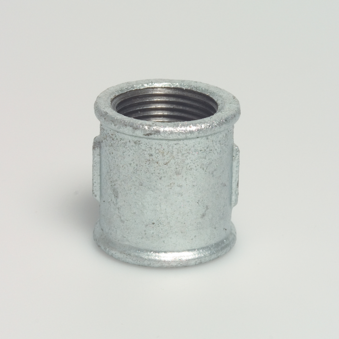 Mufa egala galvanizata 3/8”